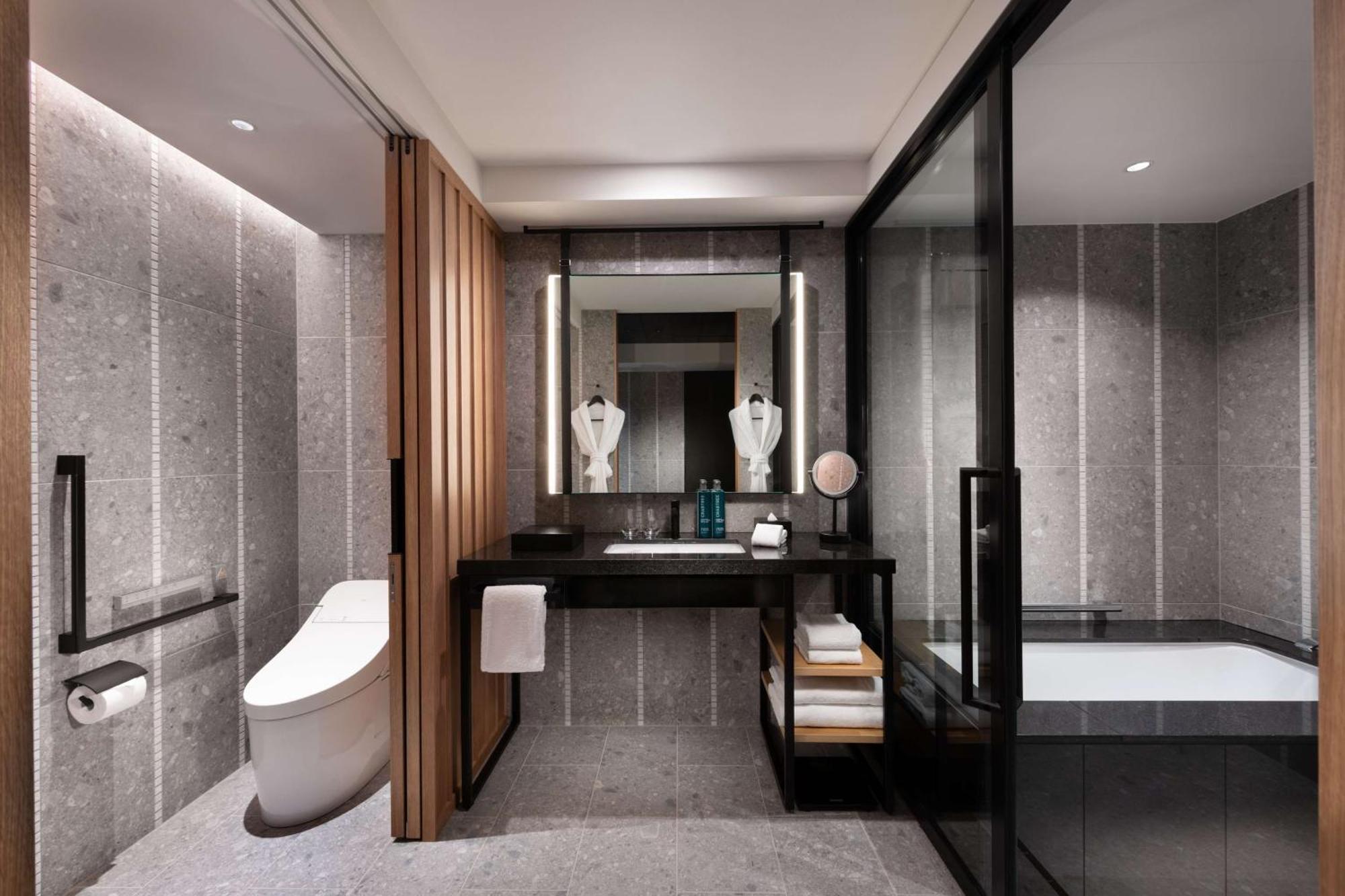 Hilton Kyoto Hotel Ngoại thất bức ảnh