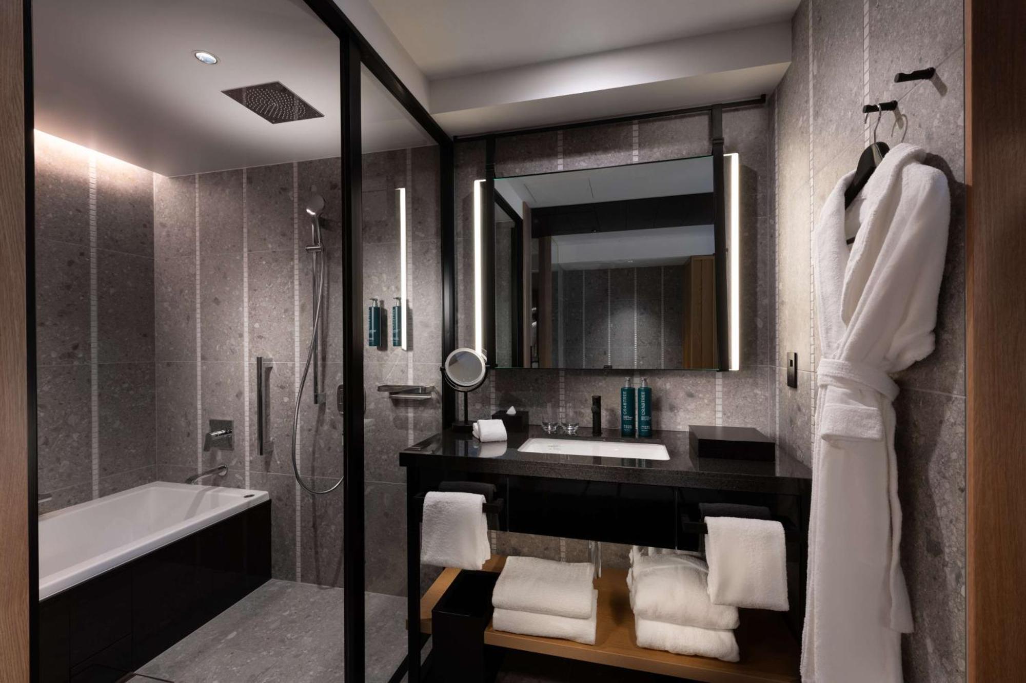 Hilton Kyoto Hotel Ngoại thất bức ảnh
